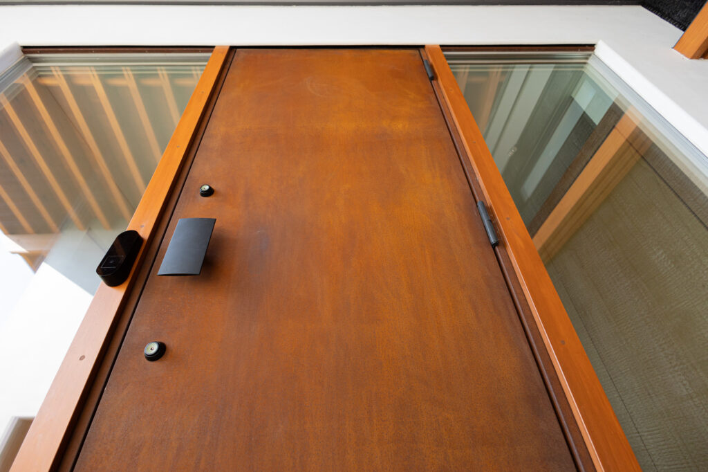 玄関ドア、鉄、スチールドア、金属製、オーダーメイド、